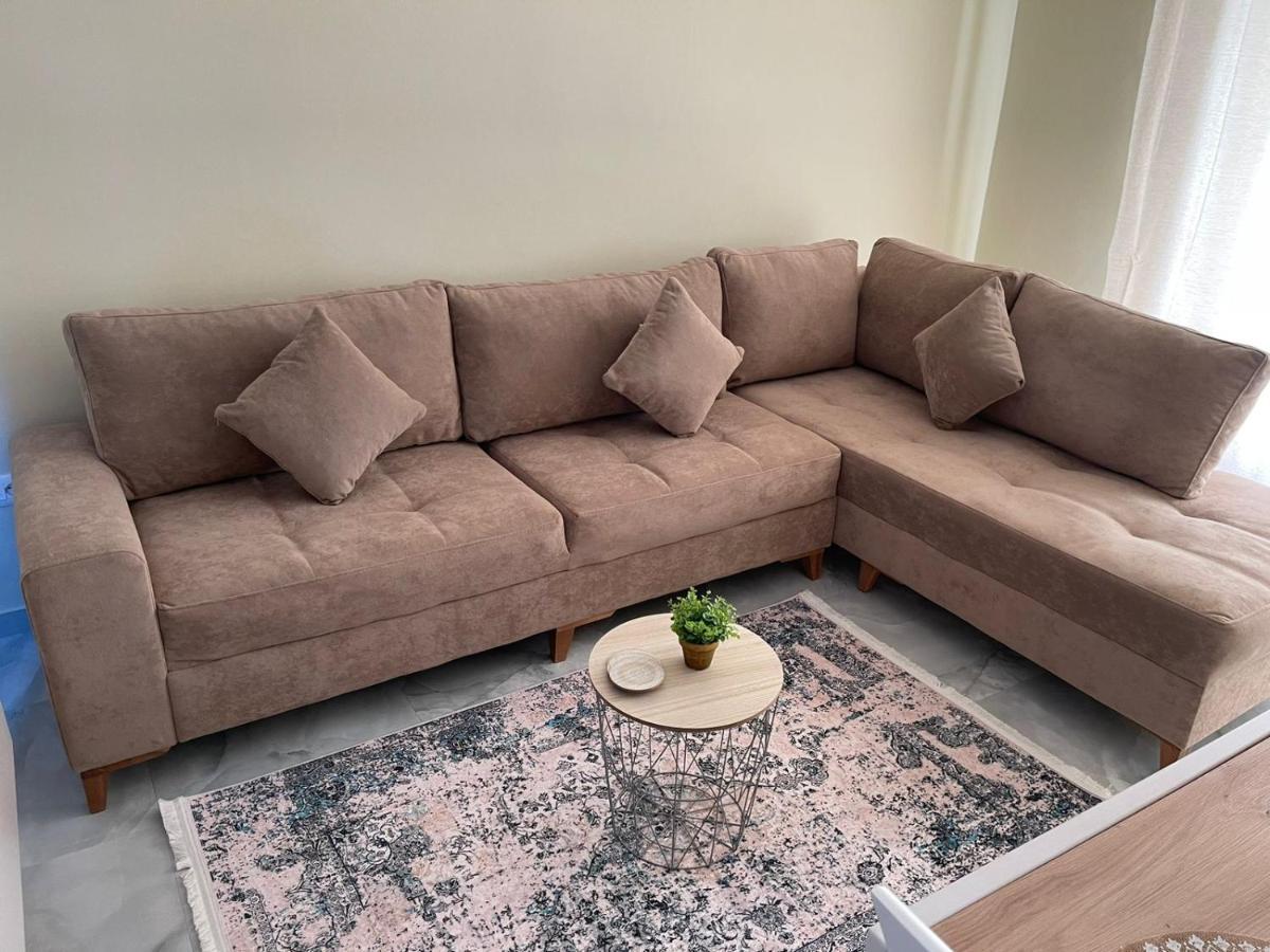 Downtown Deluxe Apartment Shkodër Екстериор снимка