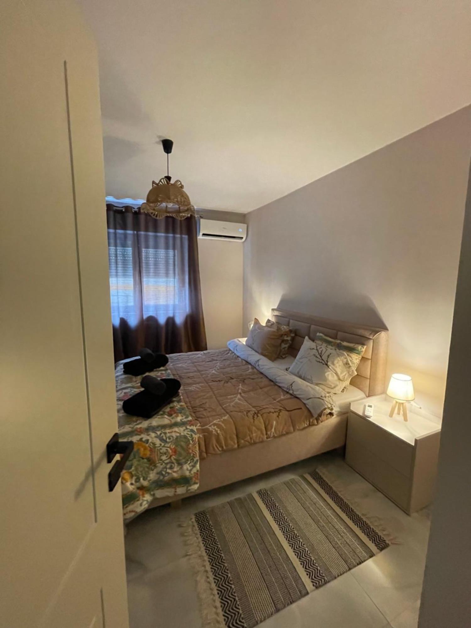 Downtown Deluxe Apartment Shkodër Екстериор снимка